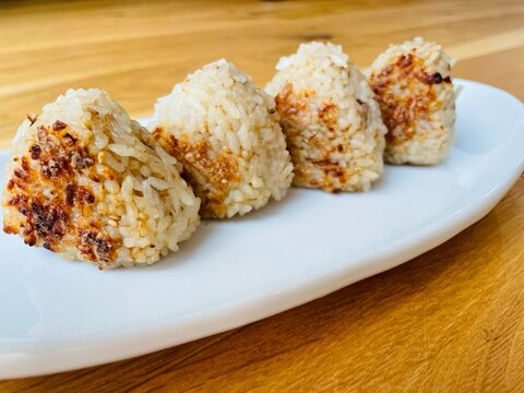 フライパンで！中まで味しみしみ焼きおにぎり